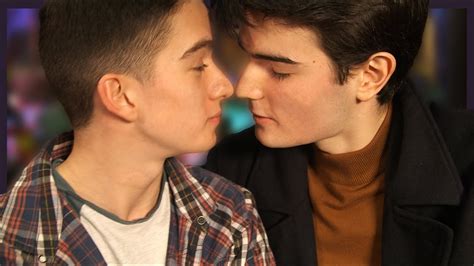 gay kiss xxx|gay.